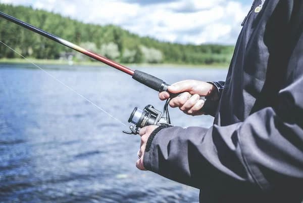 8 conseils pour vous, en tant que débutant et novice, pour améliorer vos compétences en matière de pêche